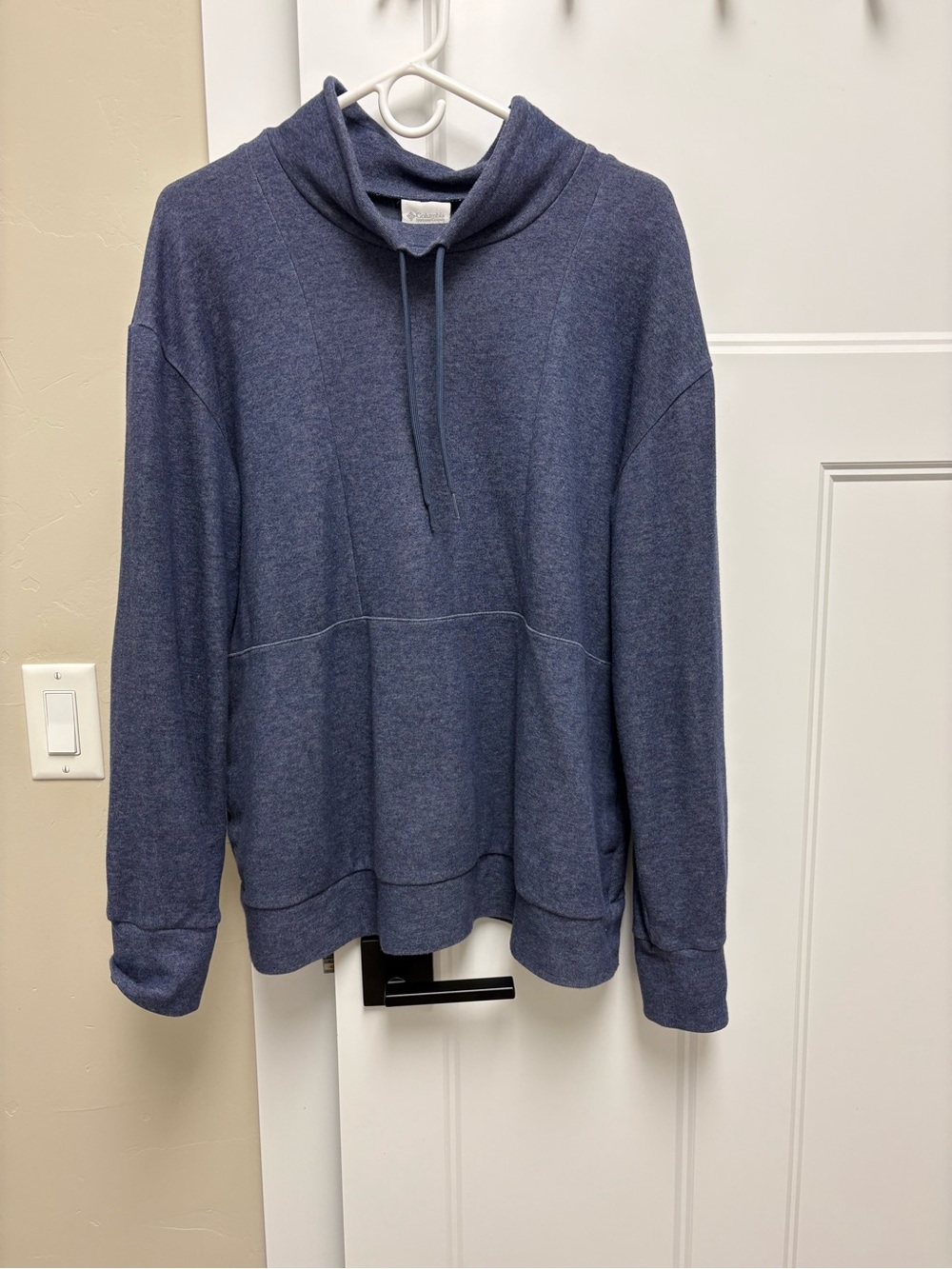 Columbia Women's Heather Navy Funnel Neck Pullover